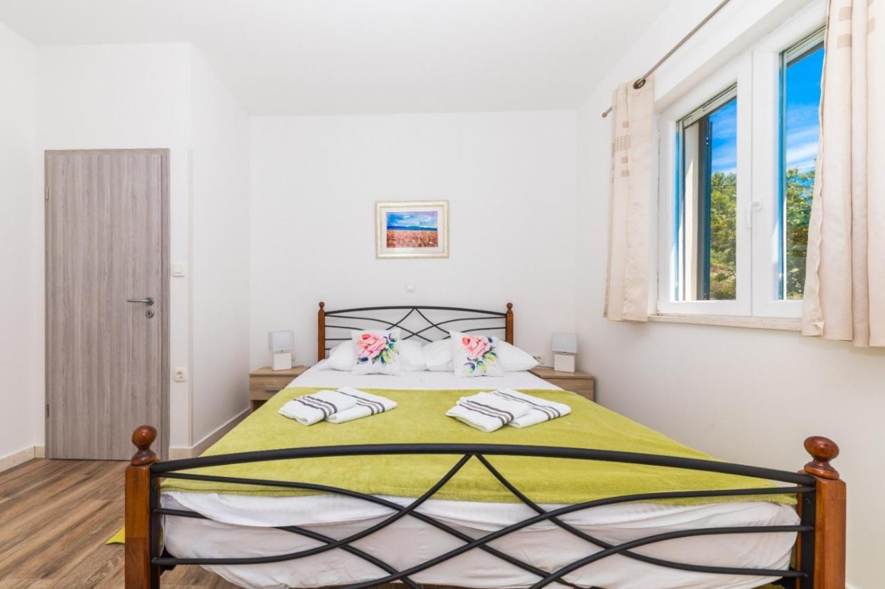 Apartment Nina Stobreč Kültér fotó